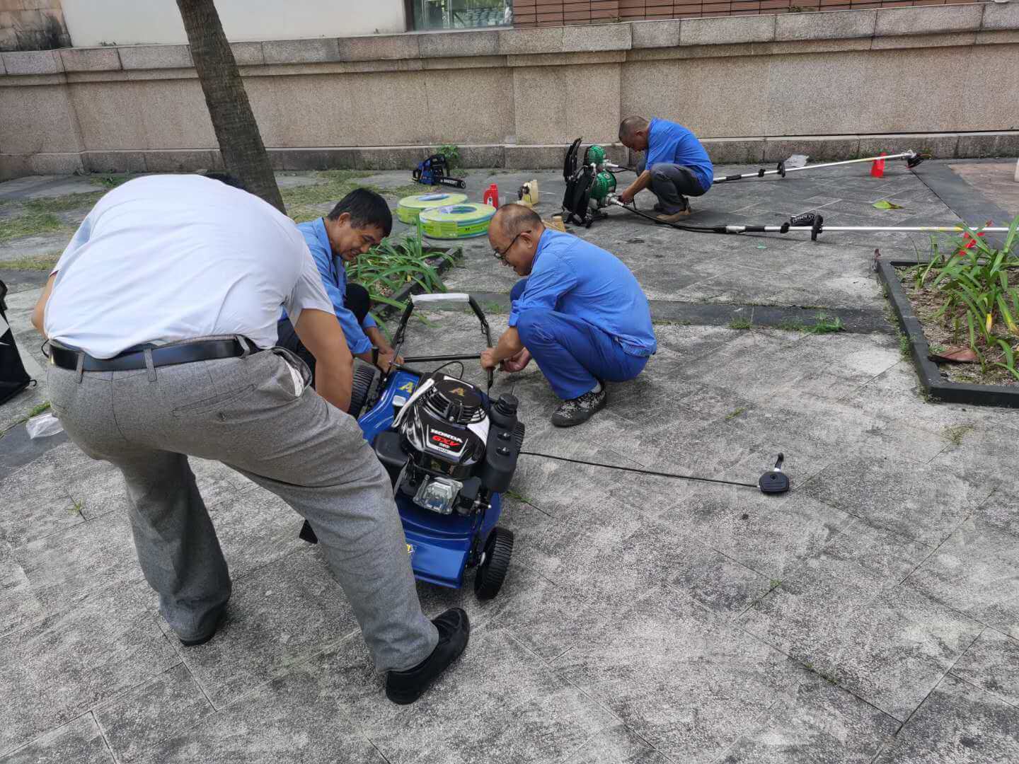 綠化養(yǎng)護機械維修