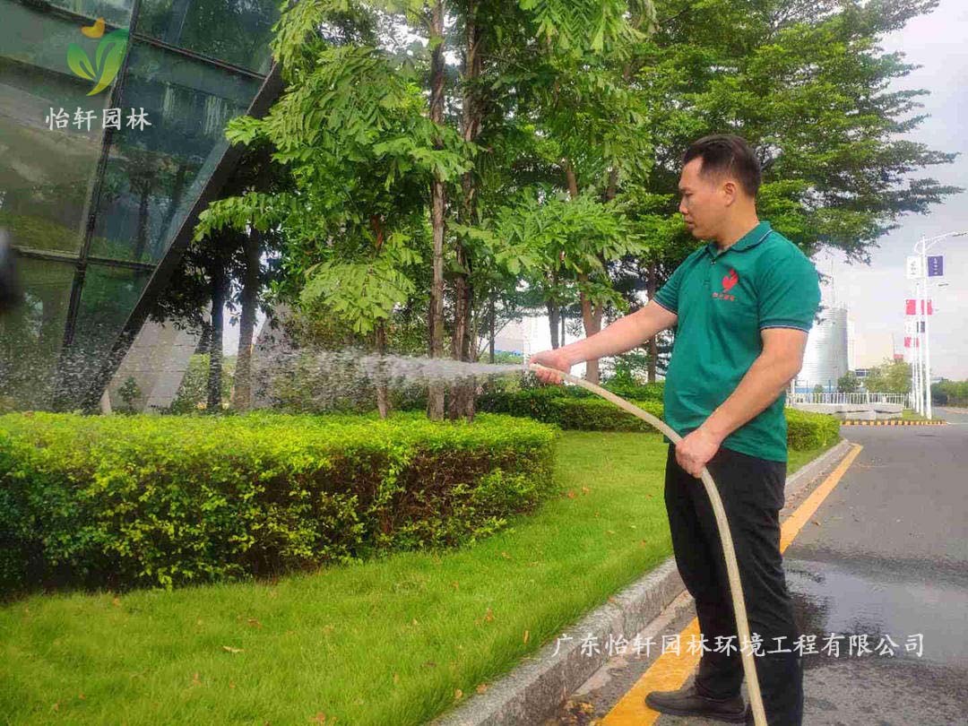 佛山瀚藍綠電固廢處理工廠綠化養(yǎng)護