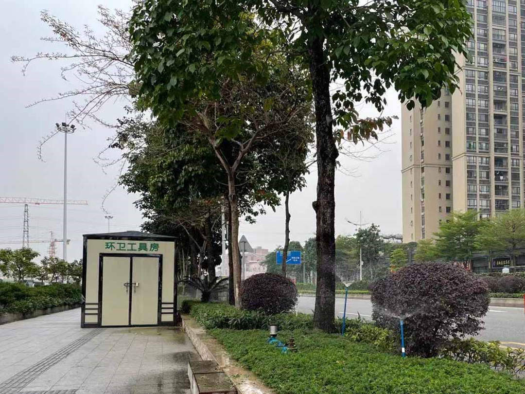 盛夏綠化養(yǎng)護植物的灌溉工作