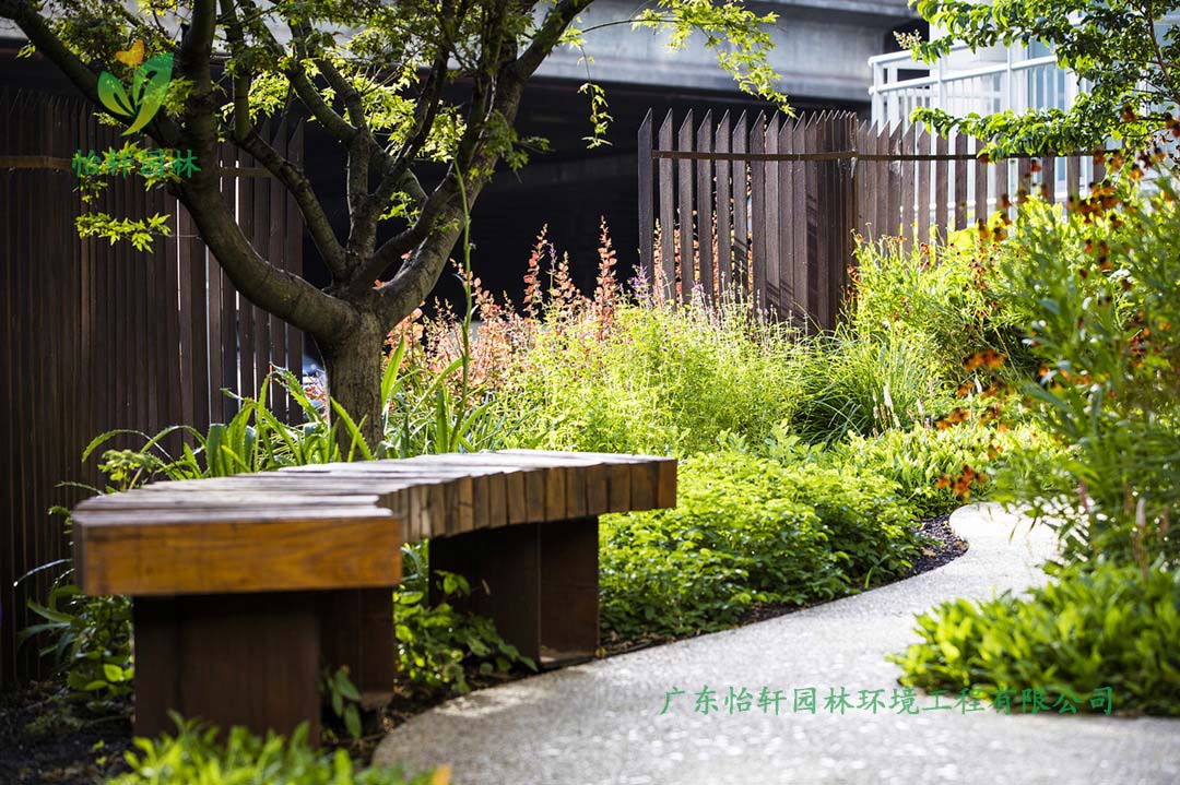 天河智慧城商業(yè)街小花園綠化工程實(shí)景圖