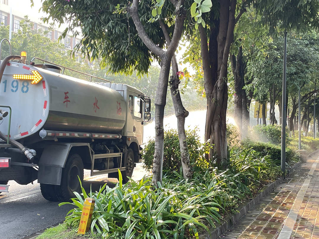 園林綠化養(yǎng)護澆灌